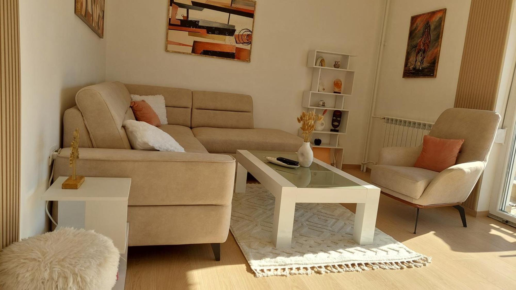 Mina Modern & Cozy Apartment Main City Square Gtc Skopje Luaran gambar